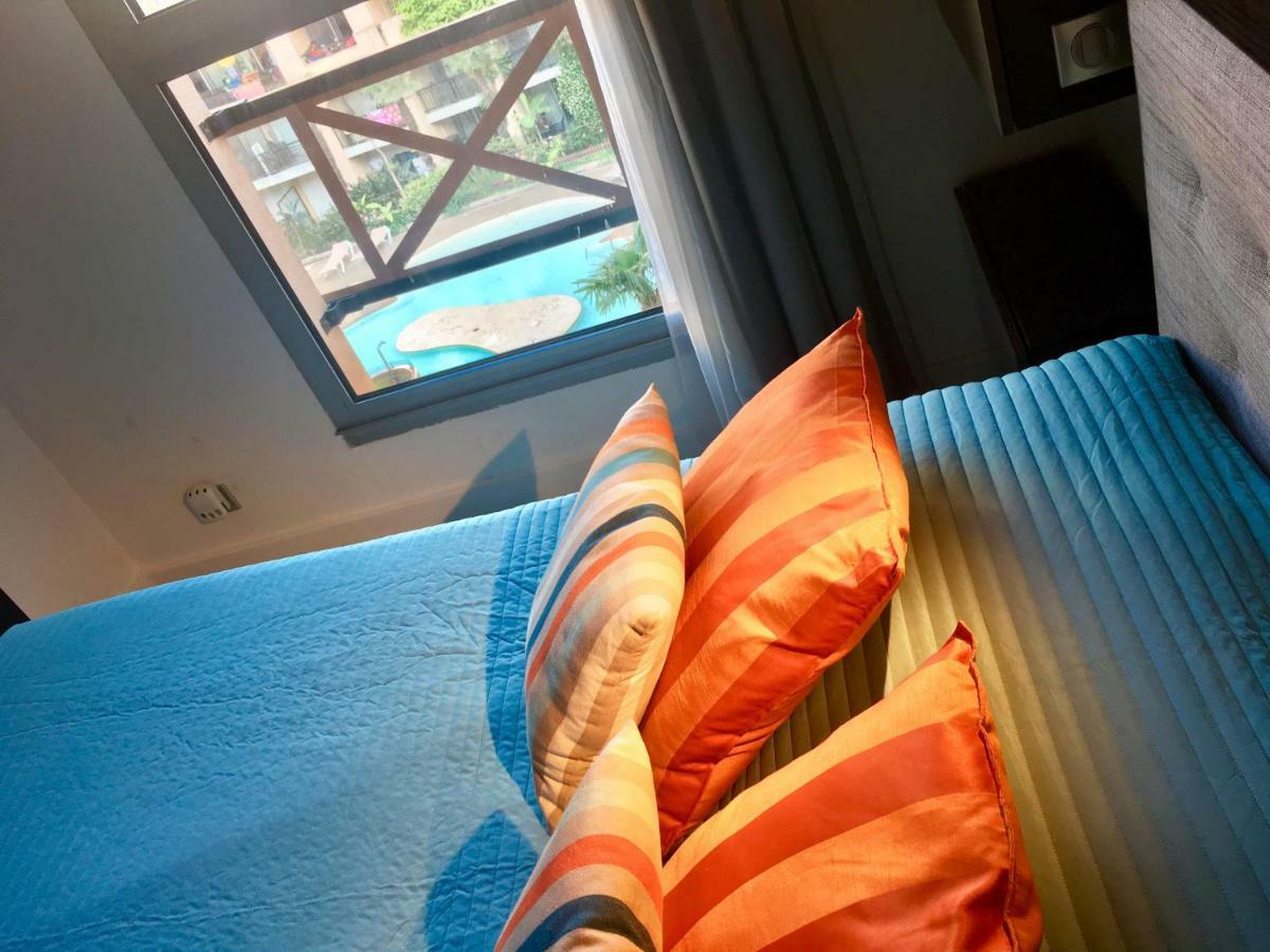 Cannes Pool & Beach 外观 照片